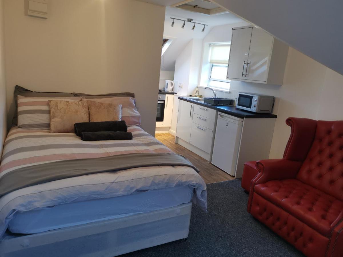 Unique Studio III With Free Wifi Maidstone Exterior photo